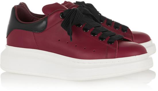 Alexander McQueen Ь