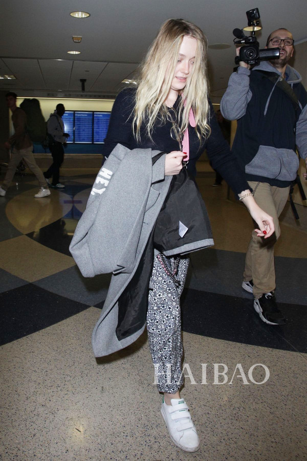 20171219գ (Dakota Fanning) ɼʻ