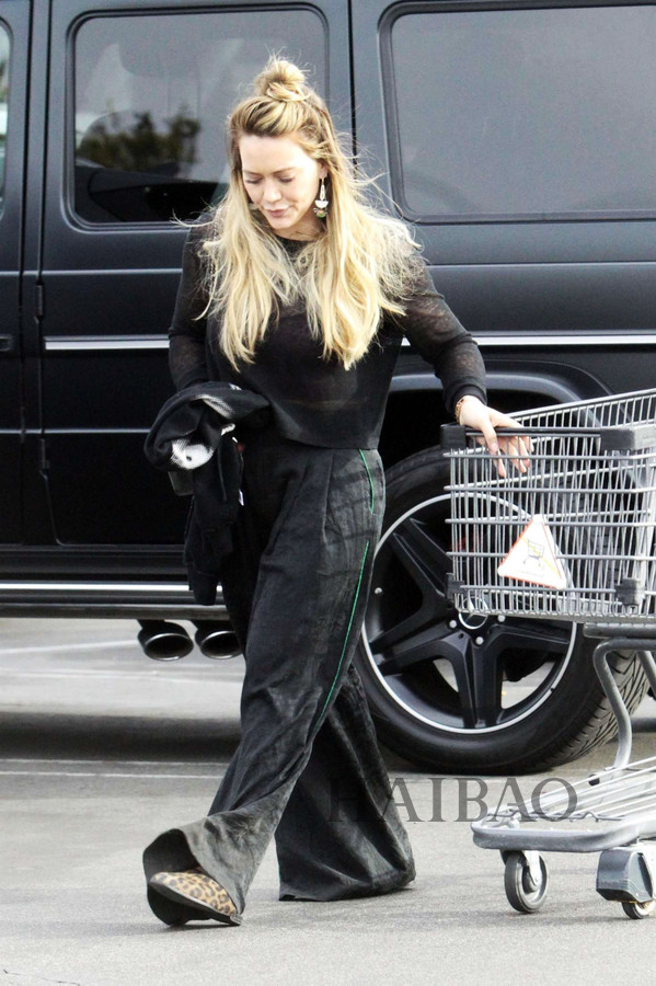 20171224գϣܽ (Hilary Duff)ɼ